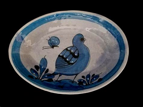 Hand Painted And Signed Mexico Pottery Oval Plate Property Room