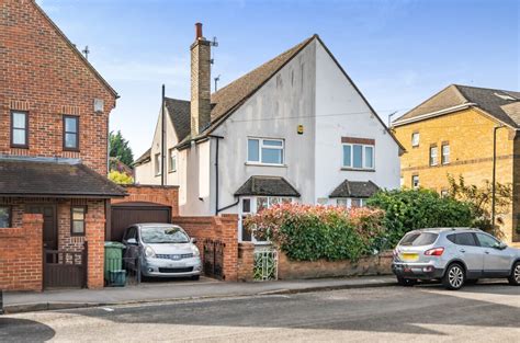 3 Bedroom Property For Sale In Edgeway Road Marston Oxford