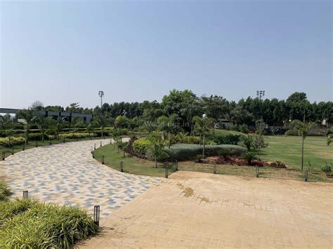 Solitaire Lawns Sama Savli Road Baroda Wedding Lawn