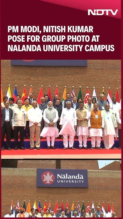 Bihar News Pm Modi Bihar Cm Nitish Kumar Pose For Group Photo At Nalanda University Campus