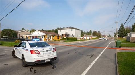 6 Year Old Girl Struck By Car On Her Way To School In Quebec City Cbc