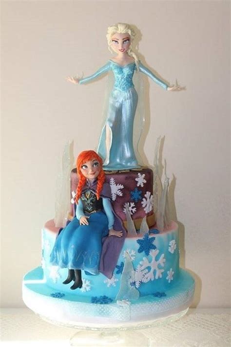 Frozen Decorated Cake By Elena Michelizzi Cakesdecor