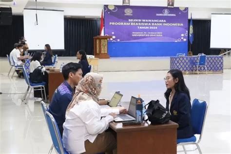 Mahasiswa Unud Ikuti Seleksi Wawancara Beasiswa Bank Indonesia