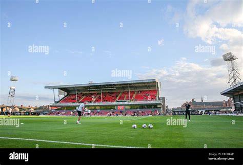 Estadio Blundell Park Fotograf As E Im Genes De Alta Resoluci N Alamy