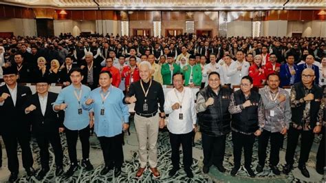 Pemilu 2024 Tiga Capres Cawapres Komitmen Wujudkan Kampanye Damai Dan