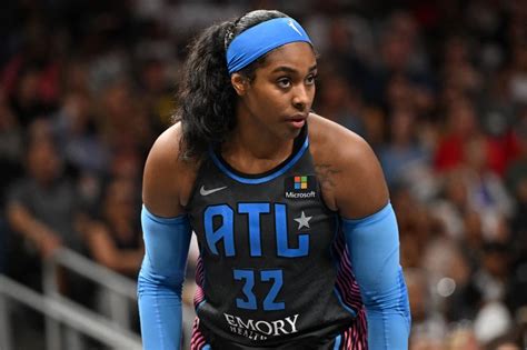 Dream Vs Sun Wnba Betting Can Atlanta Win Without Howard