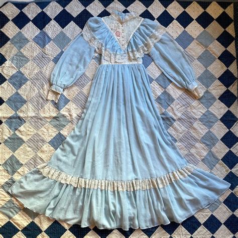 1970s Gunne Sax Jessica McClintock Empire Waist Shee Gem