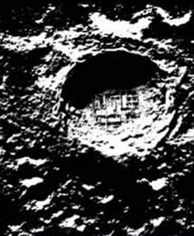 Our Moon El Libertario Aliens On The Moon Alien Photos Ancient