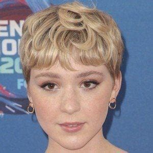 Cozi Zuehlsdorff - Age, Family, Bio | Famous Birthdays