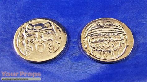 The Hobbit The Desolation Of Smaug Smaug Treasure Horde Coins Replica