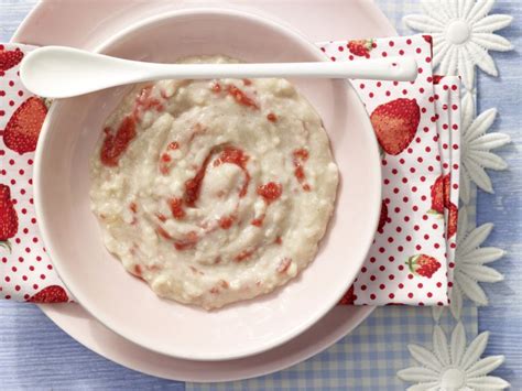 Oat Porridge With Fresh Fruit Recipe Eatsmarter