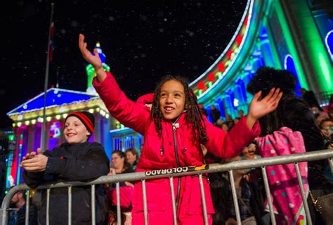 Photos 43rd Annual 9news Parade Of Lights