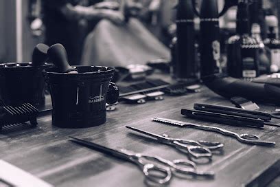 Las mejores barberías en Madrid Horarios y Reserva EvolucionBarber