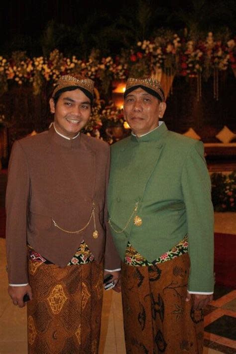 This Obituary Of A Father Went Viral For Acknowledging His Gay Son