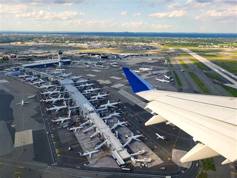 New York Airport Guide | Transport Tips - JFK, LaGuardia & Newark Liberty