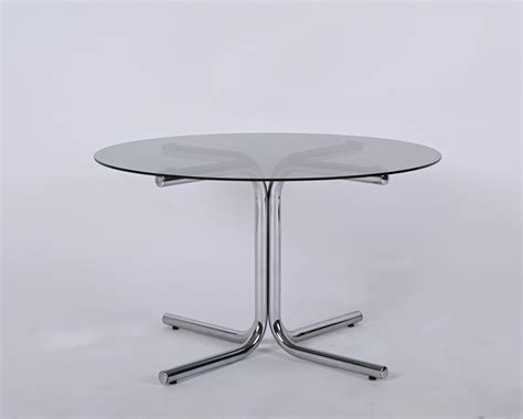 Italian Chrome And Smoked Glass Round Coffee Table In The Style Of Giotto Stoppino 1970s For