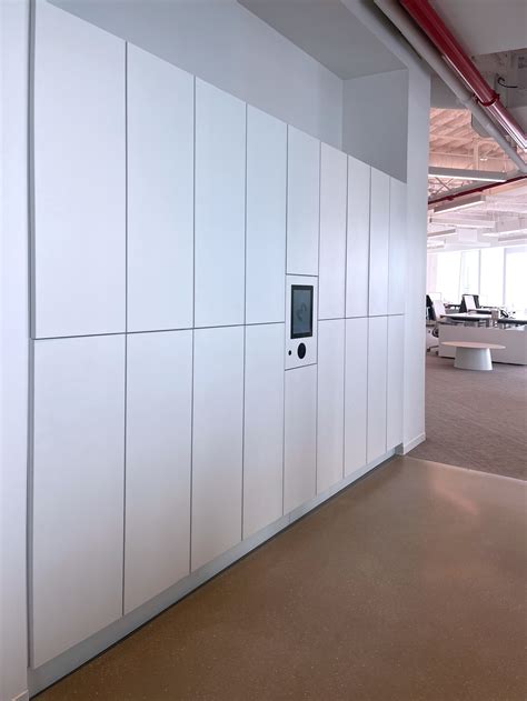 Office Smart Lockers - SmartLockers