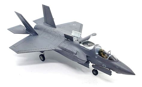 Airfix 1 72 Lockheed Martin F 35B Lightning II A55010 Gallery All