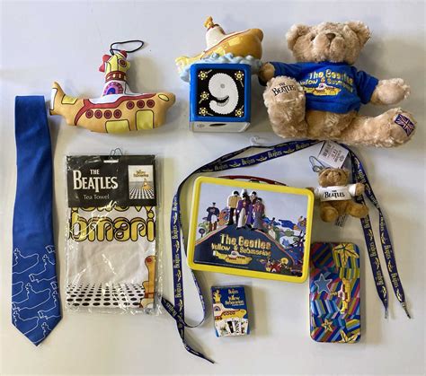 Lot 129 - THE BEATLES - YELLOW SUBMARINE TOYS AND