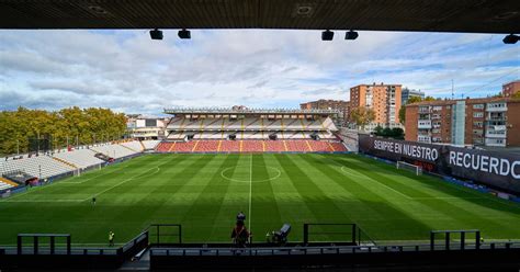 Rayo Vallecano Vs Barcelona La Liga Match Thread Live Updates