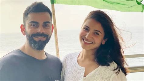 Ind Vs Sa 1st T20 Virat Kohli On Video Call With Wife Anushka Sharma