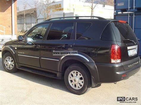 2005 Ssangyong REXTON - Car Photo and Specs