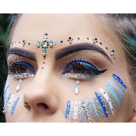 Bekijk Deze Instagram Foto Van Sophiehannahrichardson • 7634 Vind Ik Leuks Festival Makeup