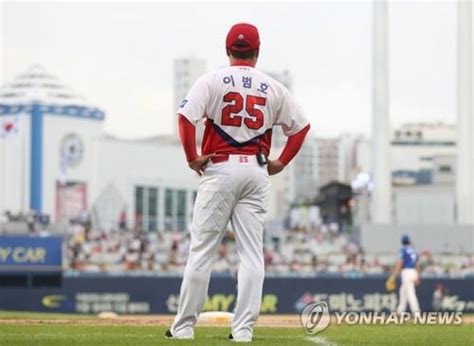 Kbo 80년대생 사령탑 첫 등장세대교체 알린 Kia 이범호 감독 연합뉴스