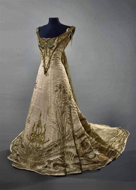 Pin By Nancy Beasanski On 1900 S Early Years Of Fashion Prom Dress