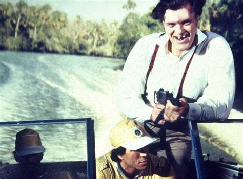 Richard Kiel Dead Bond Villain Who Played Jaws Passes Away Aged 74 The Independent The