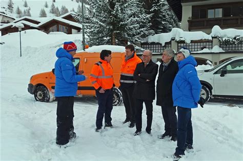 Val Senales Ancora Bloccata Dopo La Slavina Controllata Oggi Si Inizia