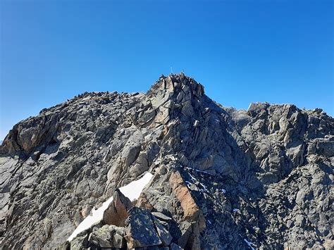 Am Vorgipfel Mit Blick Zum Hauptgipfel Fotos Hikr Org