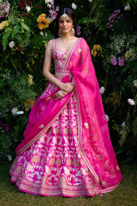 Shop For These Amazing Collections Of Fuchsia Lehenga And Blouse Raw