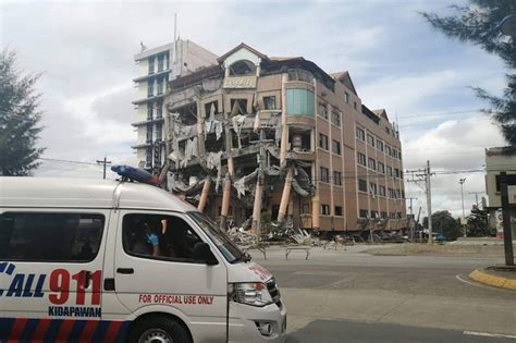 Look Buildings Destroyed By Magnitude 65 Quake That Struck Parts Of