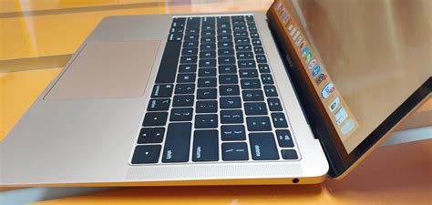 MacBook Air Retina 2018 13 Core I5 RAM 8GB SSD 128GB TouchID