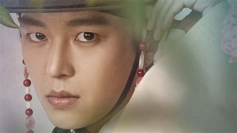 Yeon Woo Jin Revealed To Have Sustained Injury While Filming For Queen