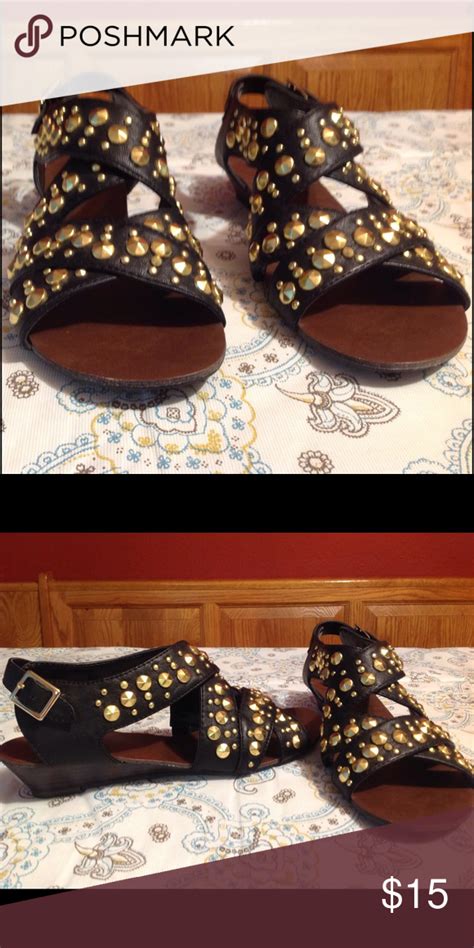 Black Sandals With Gold Studs Heel Sandals Outfit Black Sandals Low