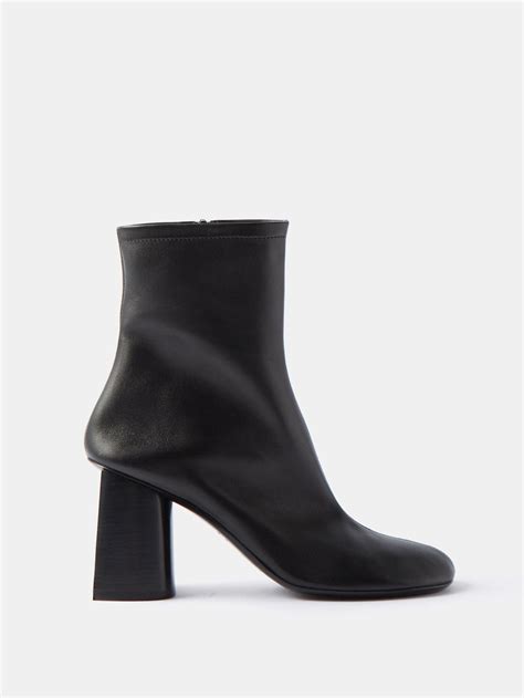 Balenciaga Glove 80 Inverted-heel Leather Ankle Boots in Black | Lyst