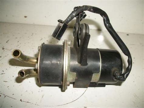 Sell Yamaha Yzf R Fuel Pump Sending Unit E In Palmyra Maine