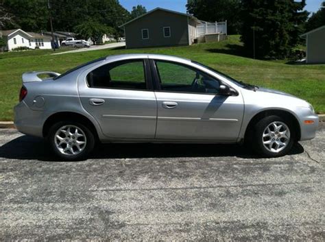 Find Used 2002 Dodge Neon Sxt Sedan 4 Door 20l In Groton Connecticut