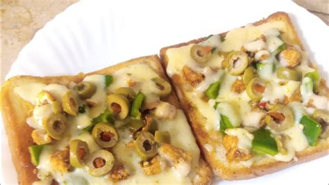 Bread Pizza On Tawa Bread Pizza Without Oven Quick Easy Recipe