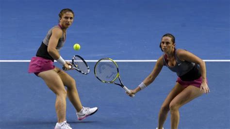 World No 1 Sara Errani And Roberta Vinci Stunned In Womens Doubles