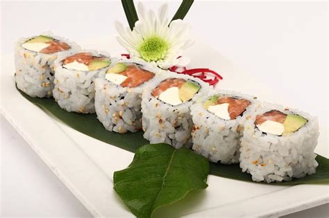 Philadelphia Roll Sushi | Japanese | Japanese Sushi