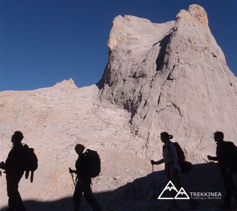 Rutas De Varios D As En Picos De Europa Trekkinea Viajes Con Gu As De