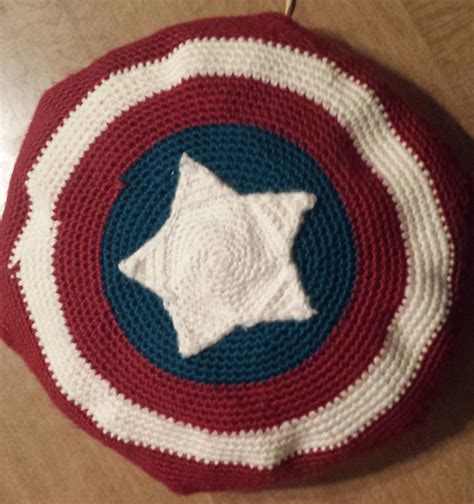 Ravelry Captain America Shield Pillow Pattern By Mara Krueger