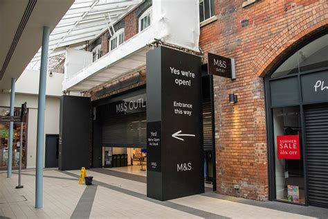 Marks And Spencer Designer Outlet Village Swindon Abbeyscaffold