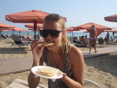 Blonde Butterflies Turkey Day