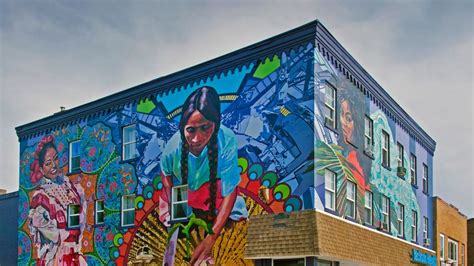 Mural by Betsy Casañas in Buffalo New York Bing Gallery