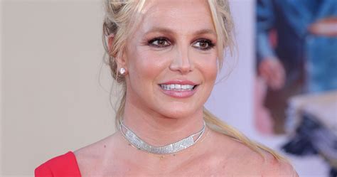 Britney Spears Posts Elaborate Yoga Video On Instagram