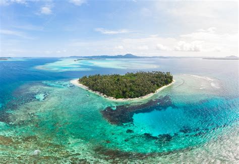 Premium Photo | Aerial view banyak islands sumatra tropical archipelago ...